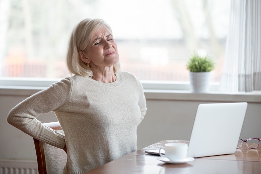 How Aging Adult Can Handle Persistent Pain